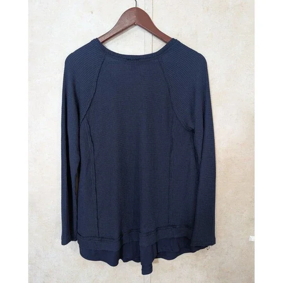 Torrid Waffle Knit Tunic Top Womens 1 Blue V-Neck Long Sleeve Pull Over - Picture 3 of 9